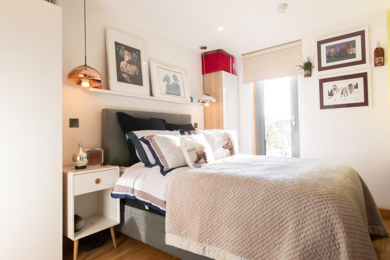 Beautiful Central Home For 6 Near Olympic Park And Abba Theatre 런던 외부 사진